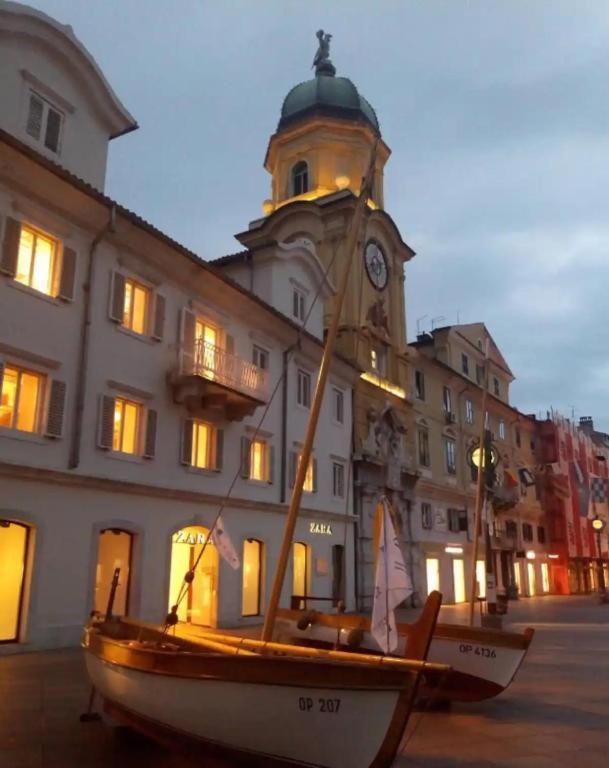 Apartman Julija 1 Rijeka Exterior foto