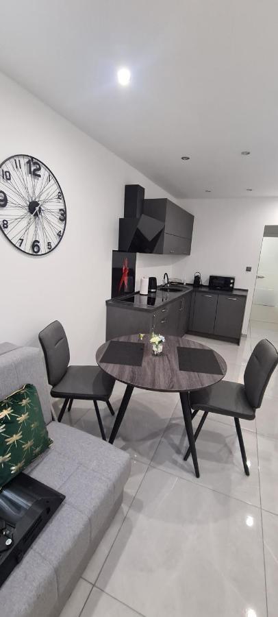 Apartman Julija 1 Rijeka Exterior foto