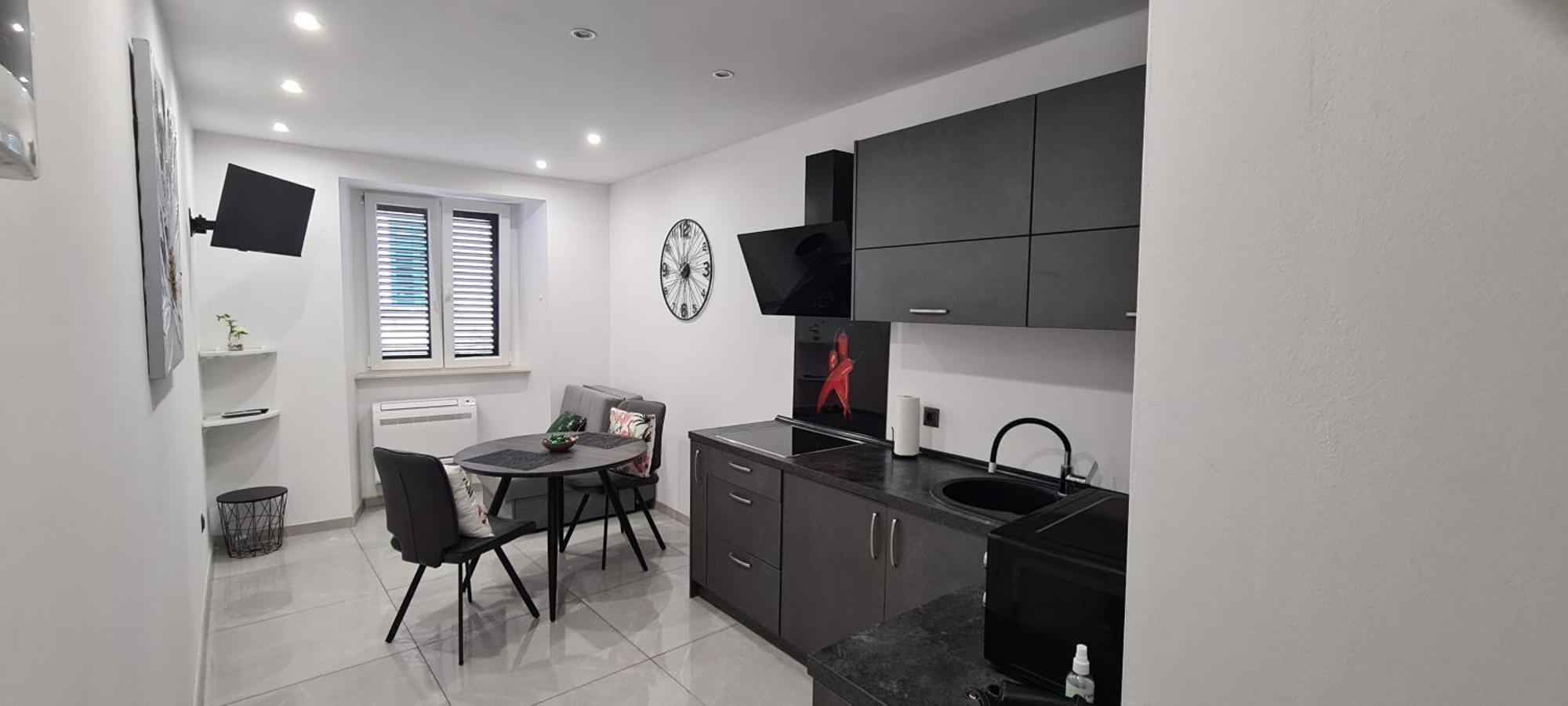 Apartman Julija 1 Rijeka Exterior foto